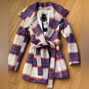 Unique Red white and blue plaid coat size small me Jean NWT